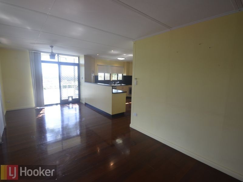 12 Coolongolook Close, West Gladstone QLD 4680