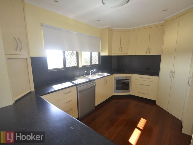 12 Coolongolook Close, West Gladstone QLD 4680