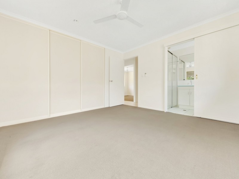 34 Emmadale Drive, New Auckland QLD 4680