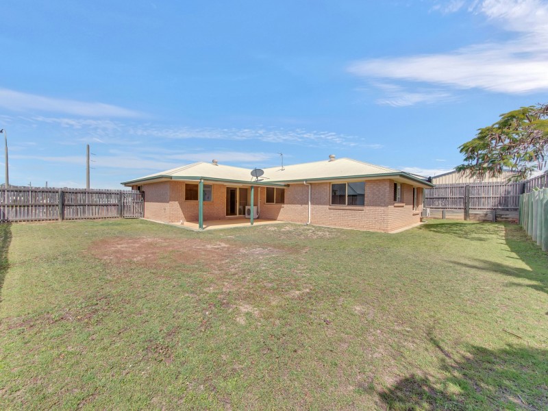 34 Emmadale Drive, New Auckland QLD 4680