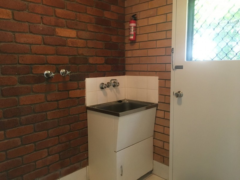 2/141 Oaka Lane, Gladstone QLD 4680