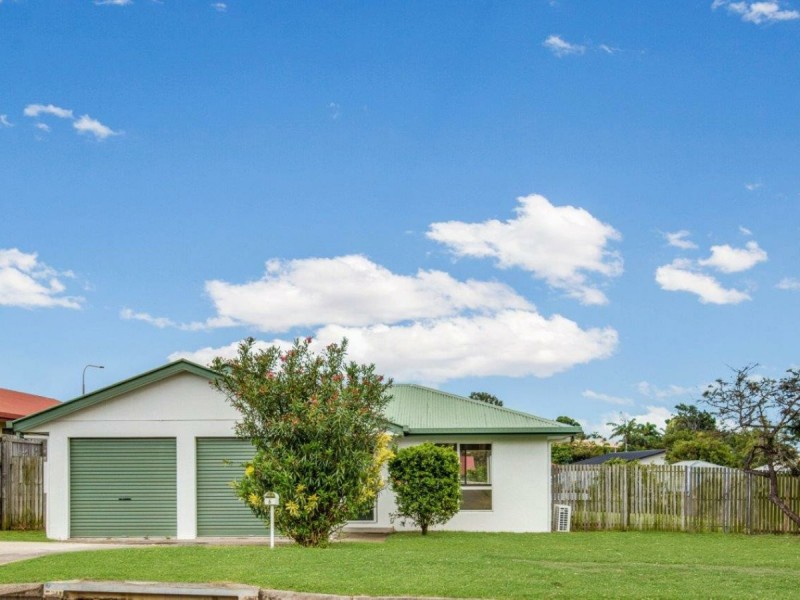 6 Saxonvale Court, New Auckland QLD 4680