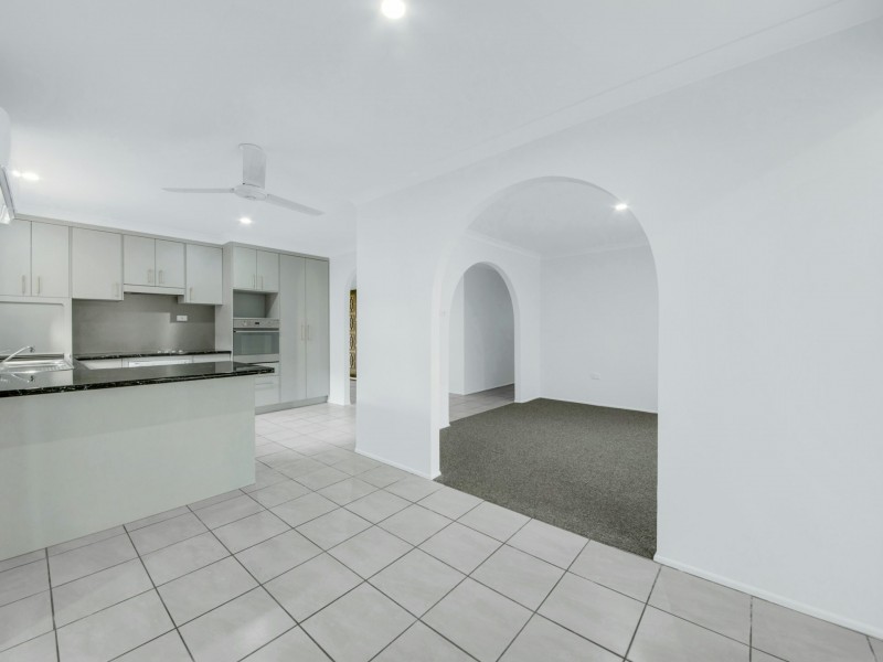 27 Dixon Drive, Telina QLD 4680