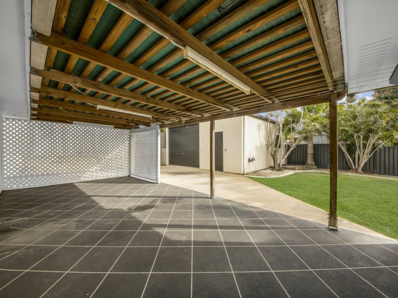 27 Dixon Drive, Telina QLD 4680