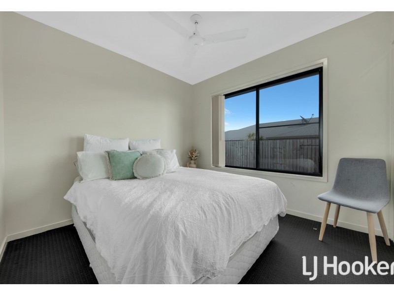 15 Orchard Drive, Kirkwood QLD 4680