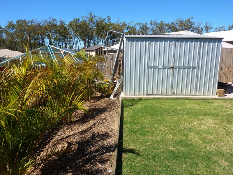 5 Redgum Drive, Kirkwood QLD 4680