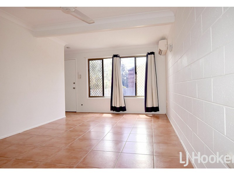 Unit 2/17 Roberts Street, South Gladstone QLD 4680