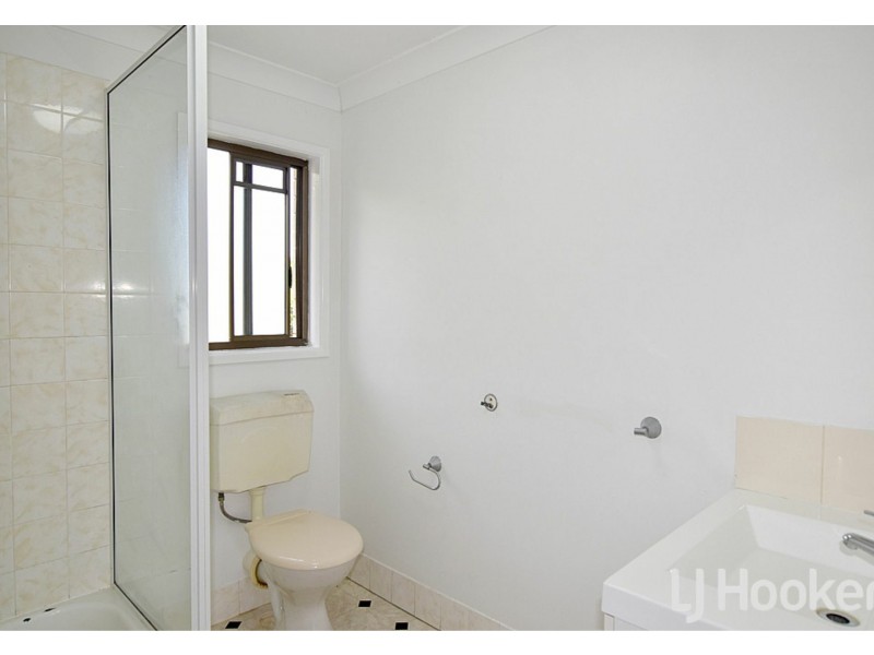 Unit 2/17 Roberts Street, South Gladstone QLD 4680