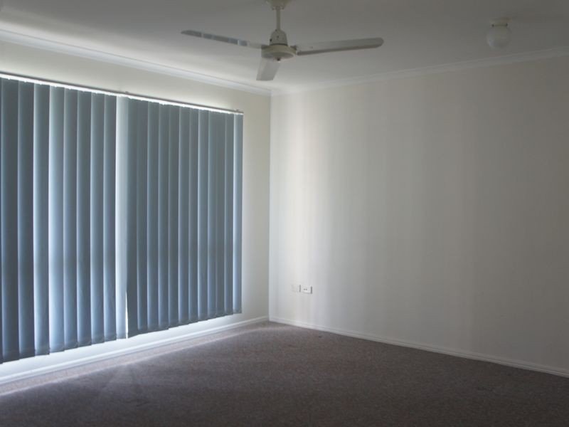 11 Sandringham Close, Telina QLD 4680