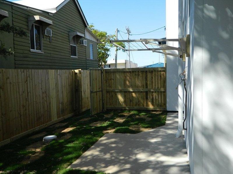 2/55 Toolooa Street, South Gladstone QLD 4680