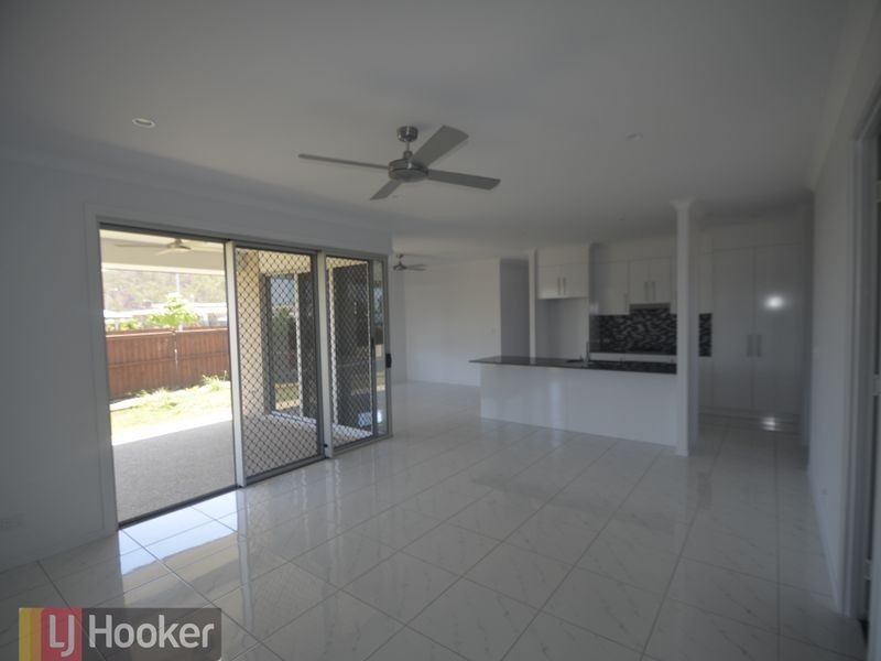 2 Forest Springs Drive, Kirkwood QLD 4680