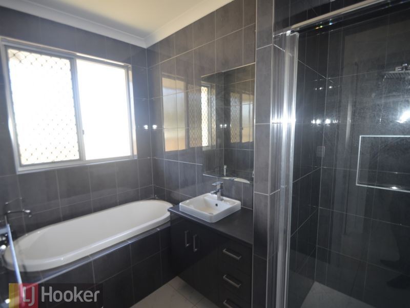 2 Forest Springs Drive, Kirkwood QLD 4680