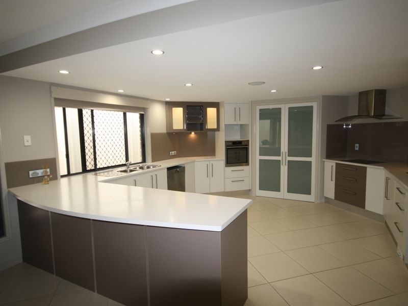 47 Sharyn Drive, New Auckland QLD 4680