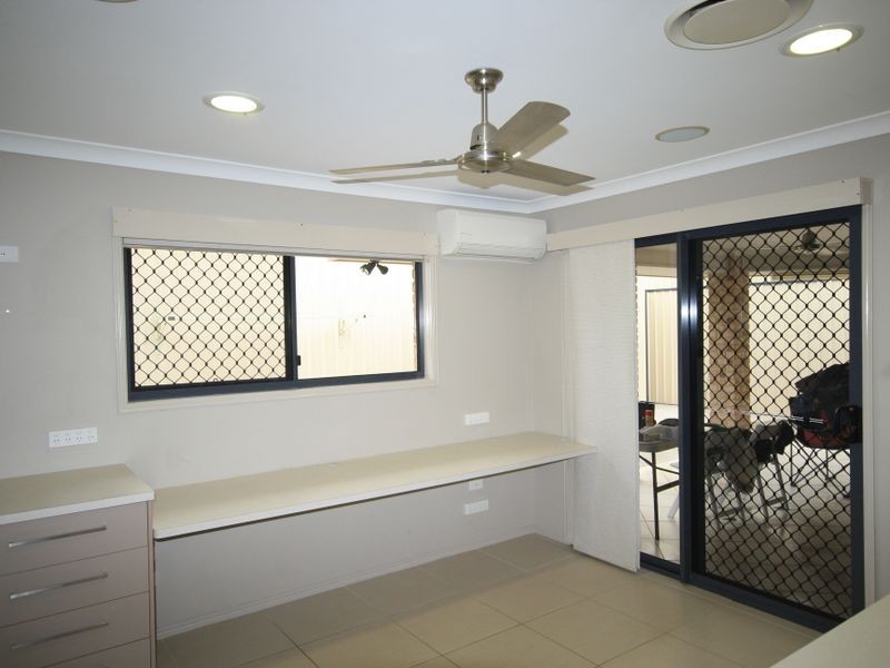 47 Sharyn Drive, New Auckland QLD 4680