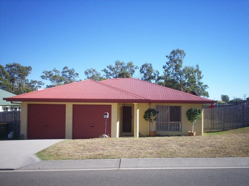 2 Links Court, Kin Kora QLD 4680