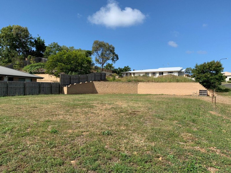 1 Jordana Court, New Auckland QLD 4680