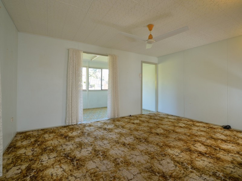 12 Mylne Street, West Gladstone QLD 4680