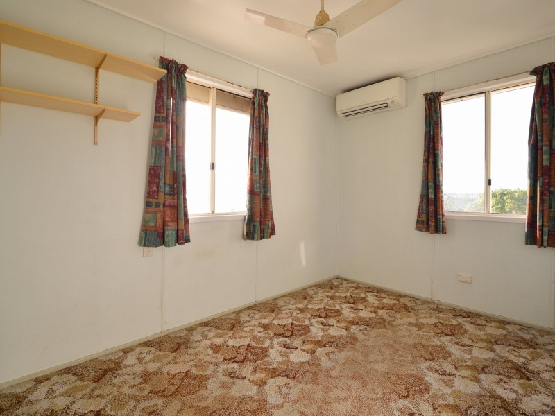 12 Mylne Street, West Gladstone QLD 4680