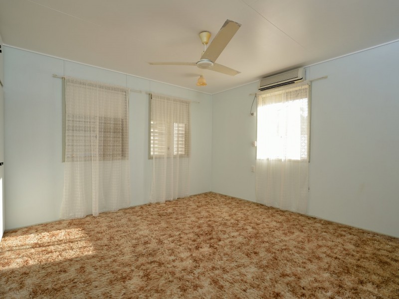 12 Mylne Street, West Gladstone QLD 4680