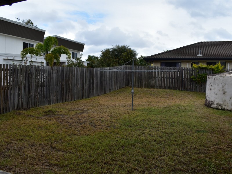 5 Cockatoo Drive, New Auckland QLD 4680