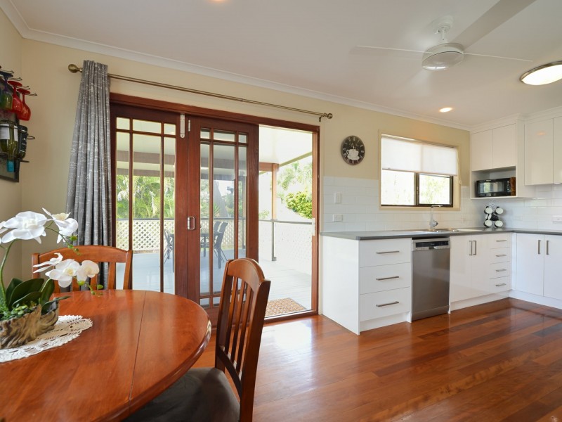7 Carinya Drive, Clinton QLD 4680