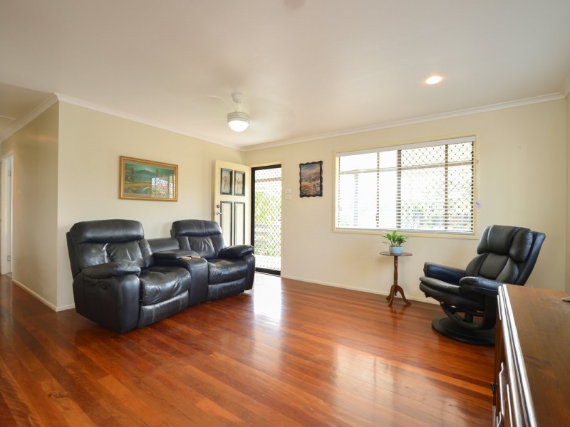 7 Carinya Drive, Clinton QLD 4680