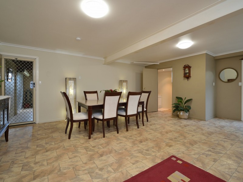 7 Carinya Drive, Clinton QLD 4680