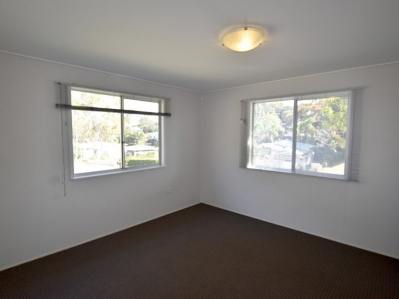 25 Amelia Street, West Gladstone QLD 4680
