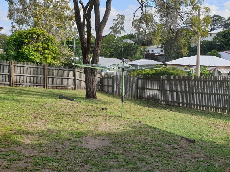 25 Amelia Street, West Gladstone QLD 4680
