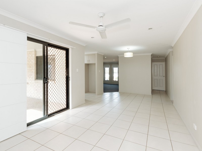 5 Gumnut Place, Kirkwood QLD 4680