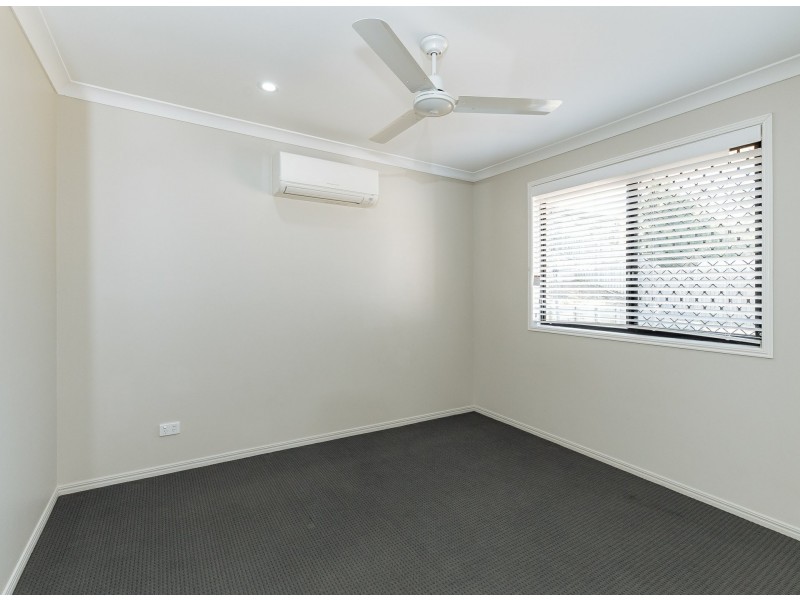 5 Gumnut Place, Kirkwood QLD 4680