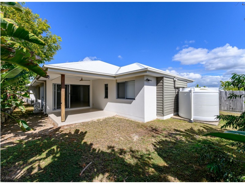 9 Namadgi Terrace, New Auckland QLD 4680