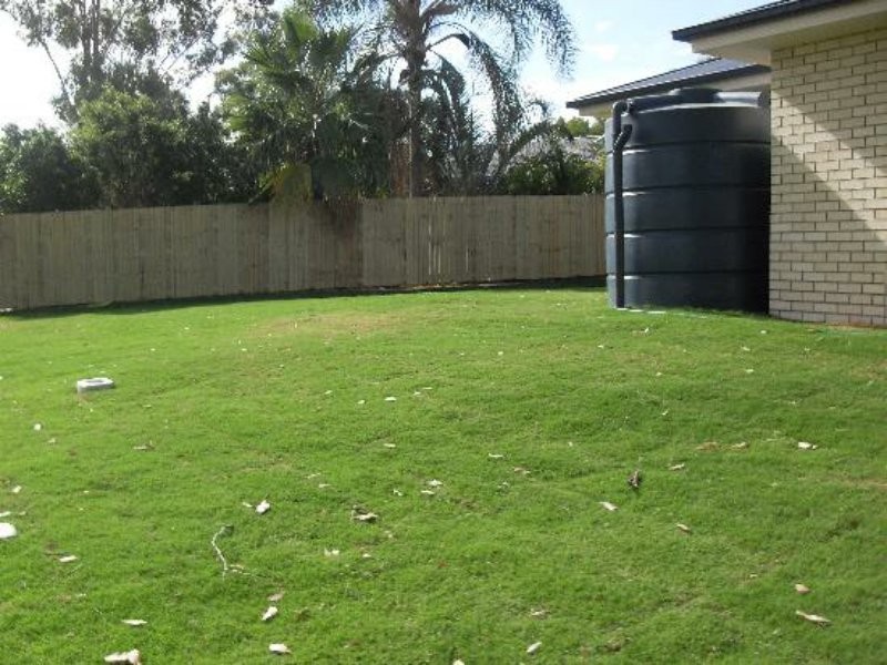 6 Berringa Close, Glen Eden QLD 4680