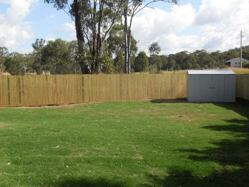 6 Berringa Close, Glen Eden QLD 4680