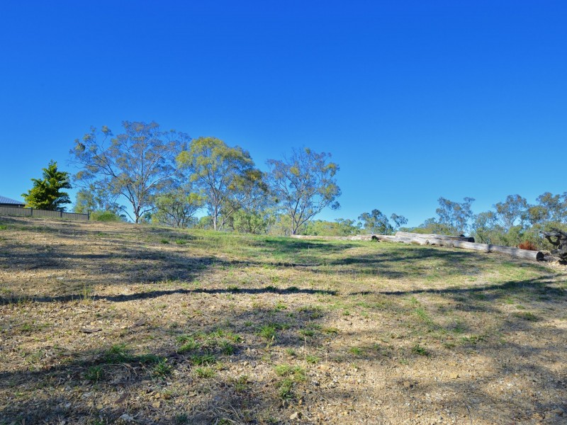 11 Treetops Close, O’connell QLD 4680