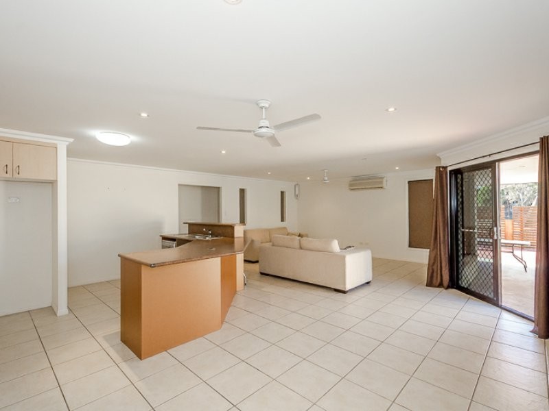 3 Lauren Court, South Gladstone QLD 4680
