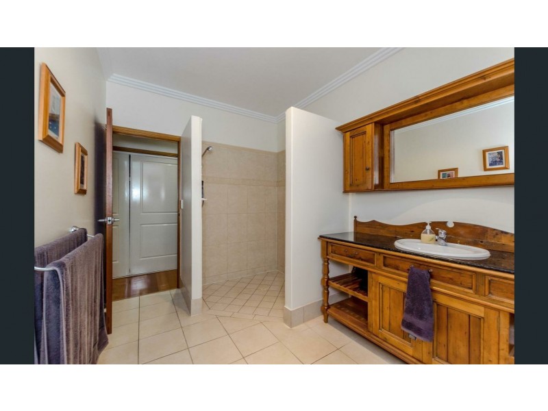 17 Clipper Terrace, South Gladstone QLD 4680