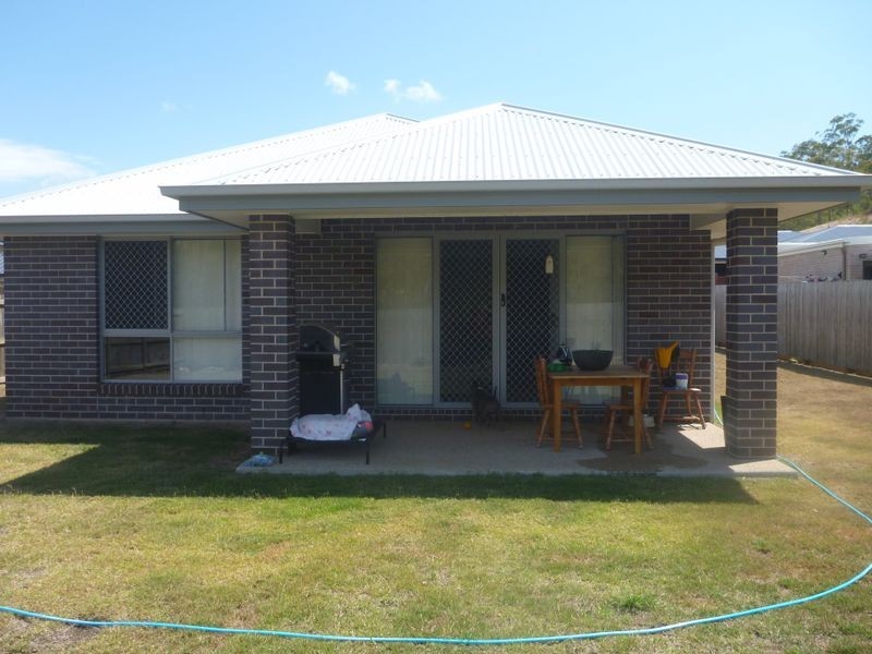 16 Kandel Court, Kirkwood QLD 4680