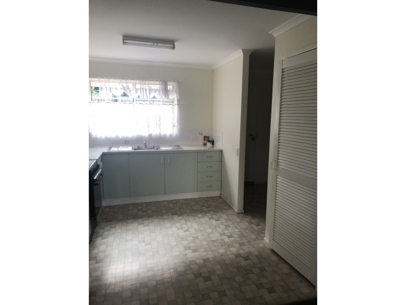 Unit 10/218 Auckland Street, South Gladstone QLD 4680