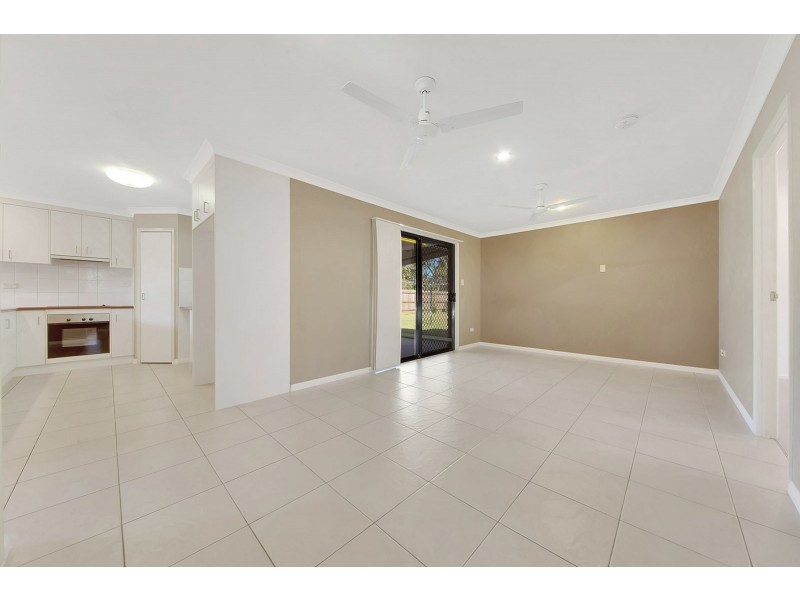 100 Col Brown Avenue, Clinton QLD 4680
