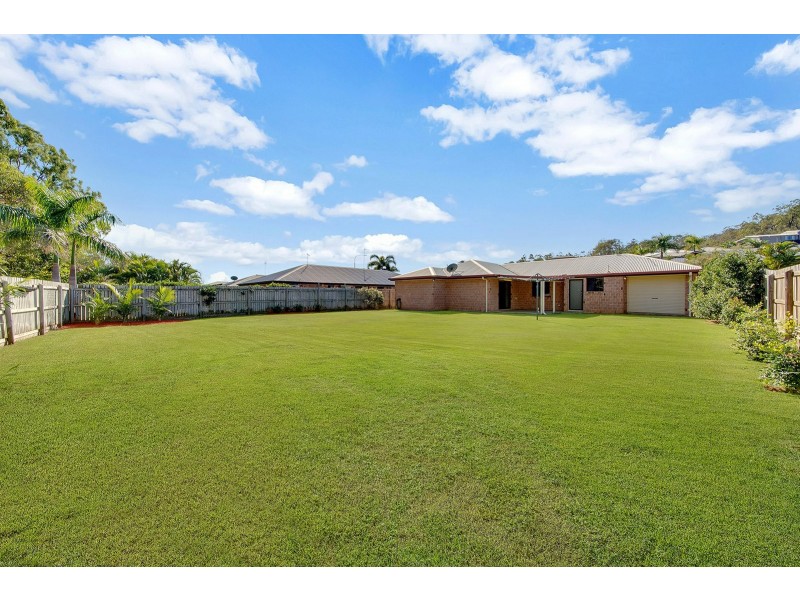 100 Col Brown Avenue, Clinton QLD 4680