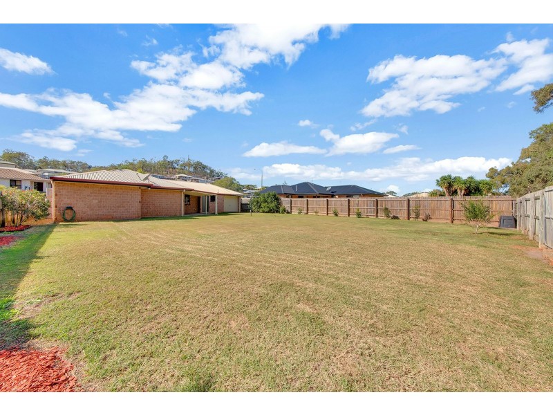 100 Col Brown Avenue, Clinton QLD 4680