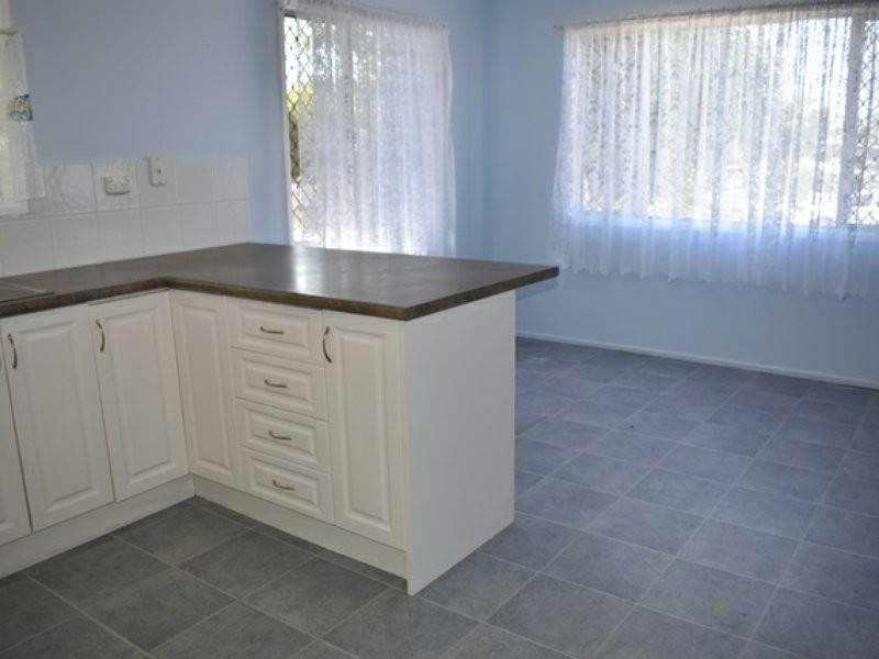 157 Philip Street, West Gladstone QLD 4680