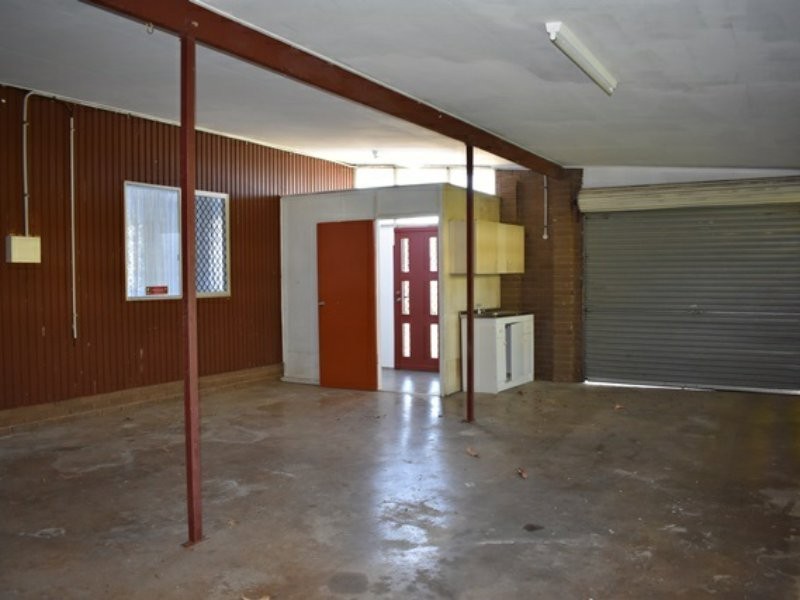 157 Philip Street, West Gladstone QLD 4680