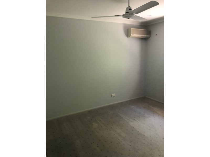 12 Fawley Street, Telina QLD 4680