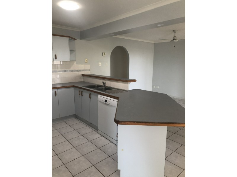 12 Fawley Street, Telina QLD 4680