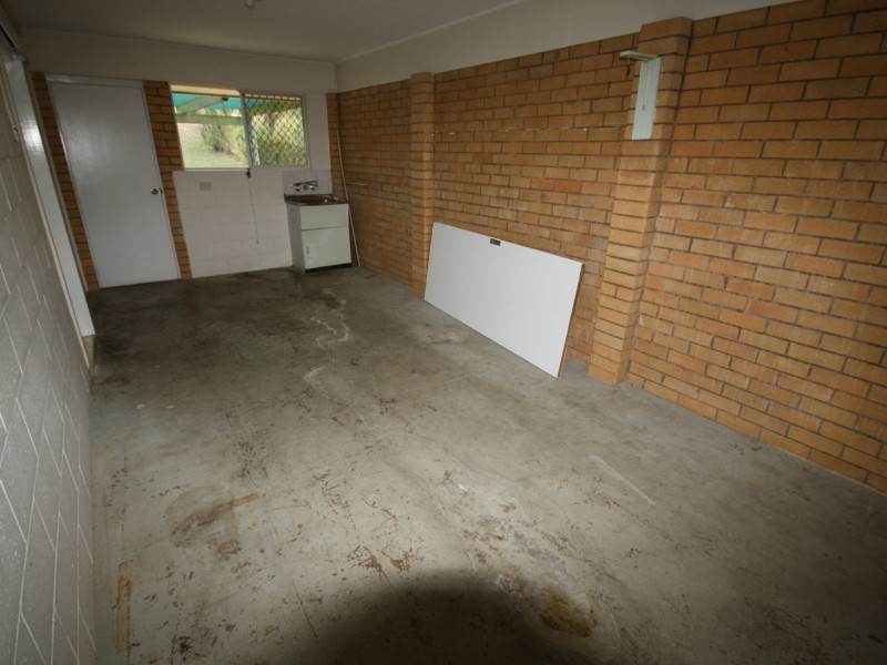 87 Ann Street, South Gladstone QLD 4680