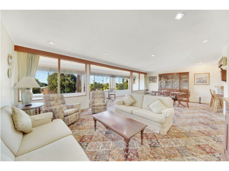 211 Auckland Street, South Gladstone QLD 4680