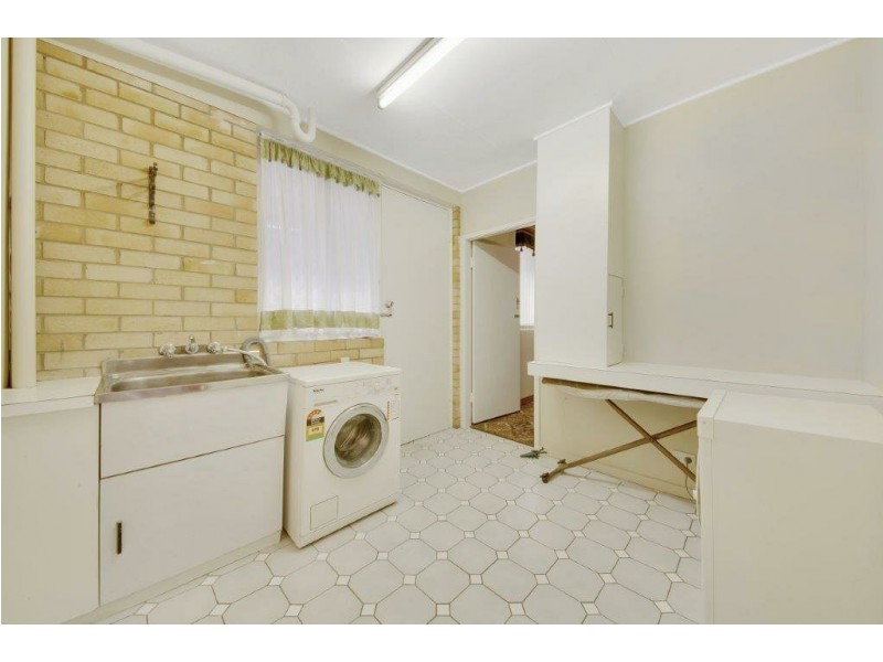 211 Auckland Street, South Gladstone QLD 4680