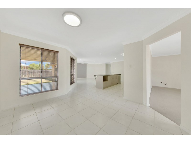 107 Penda Avenue, New Auckland QLD 4680